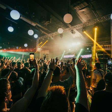 NOISEFLOW pres. Deutscher Krach Österreich Edition