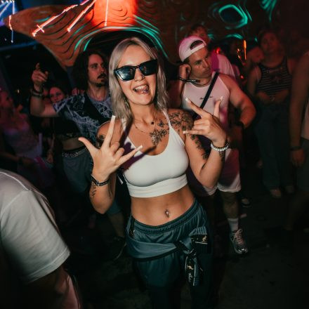 NOISEFLOW pres. Deutscher Krach Österreich Edition
