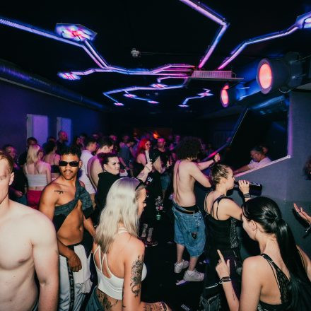 NOISEFLOW pres. Deutscher Krach Österreich Edition