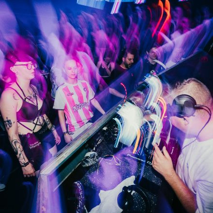 NOISEFLOW pres. Deutscher Krach Österreich Edition
