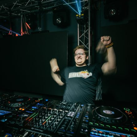 NOISEFLOW pres. Deutscher Krach Österreich Edition
