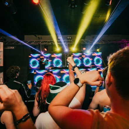 NOISEFLOW pres. Deutscher Krach Österreich Edition