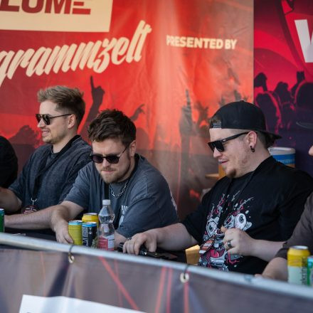 Nova Rock Festival 2025 - Autogrammzelt pres. by Gasteiner