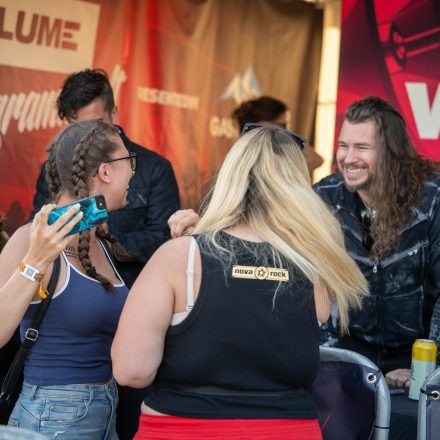 Nova Rock Festival 2025 - Autogrammzelt pres. by Gasteiner