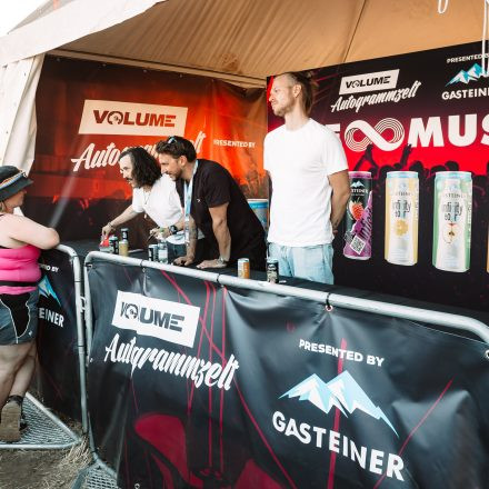 Nova Rock Festival 2025 - Autogrammzelt pres. by Gasteiner