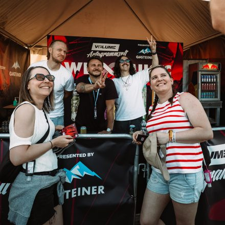 Nova Rock Festival 2025 - Autogrammzelt pres. by Gasteiner