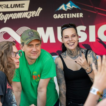 Nova Rock Festival 2025 - Autogrammzelt pres. by Gasteiner