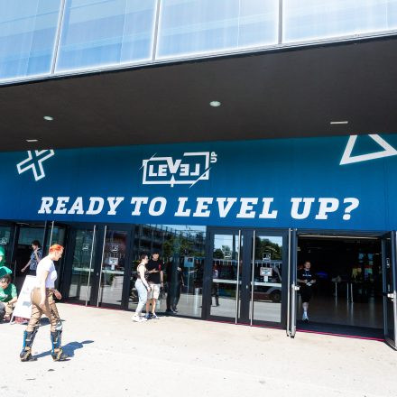 LEVEL UP 2025