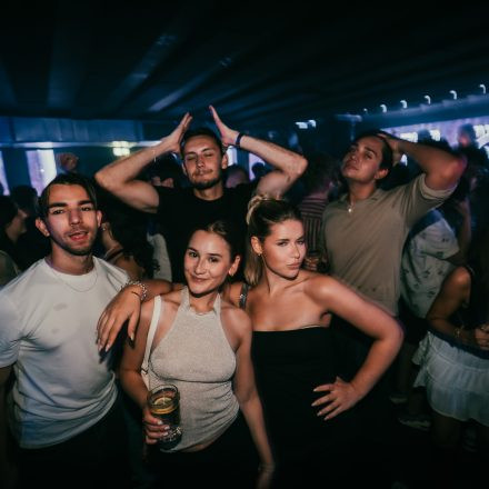 2000s & 90ies Club