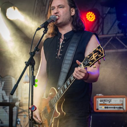 Soundgarden Opening powered by Rock Antenne Österreich mit Chaos Inside & Big Time Baby