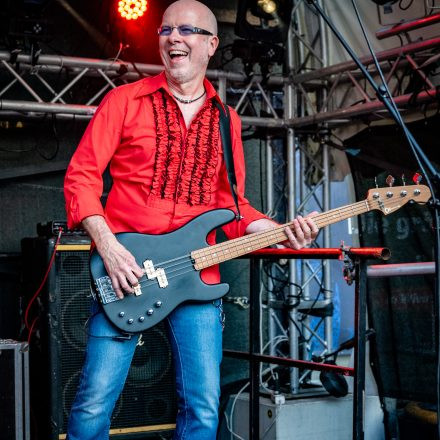 Soundgarden Opening powered by Rock Antenne Österreich mit Chaos Inside & Big Time Baby