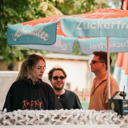 Du Tanzt Mich Mal