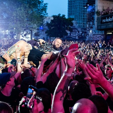 Feine Sahne Fischfilet - Wir Kommen In Frieden - Live 2025