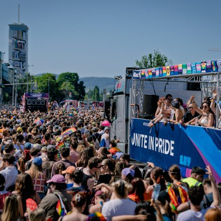 29. Regenbogenparade