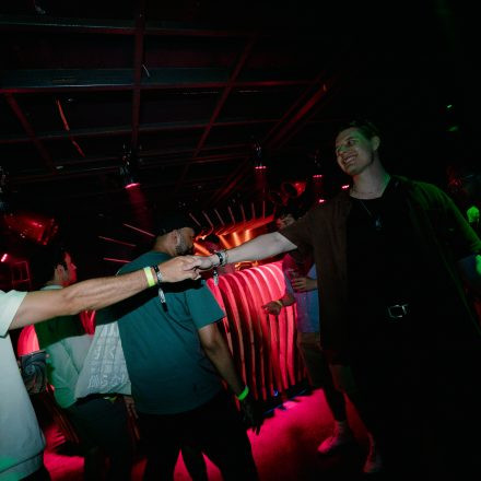 DOBE x RaveOnSociety