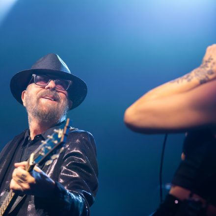 Dave Stewart - EURYTHMICS