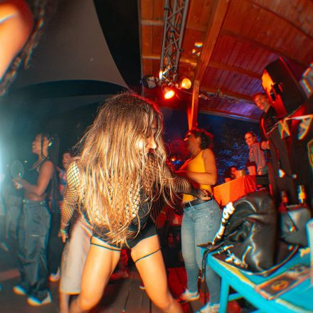 Dancehall BBQ