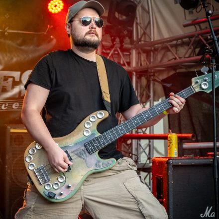 Szene Soundgarden mit Distress Resilience und Mykage