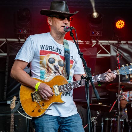 Szene Soundgarden mit Distress Resilience und Mykage