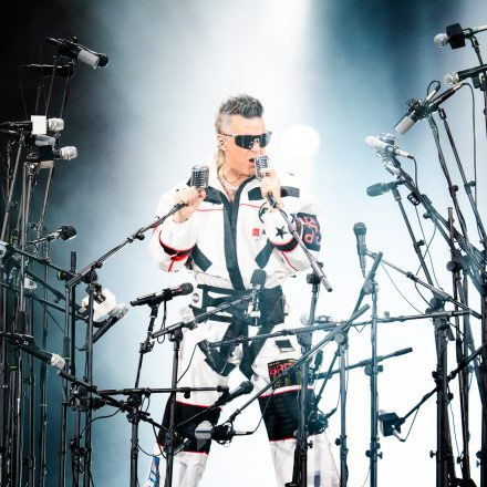 Robbie Williams