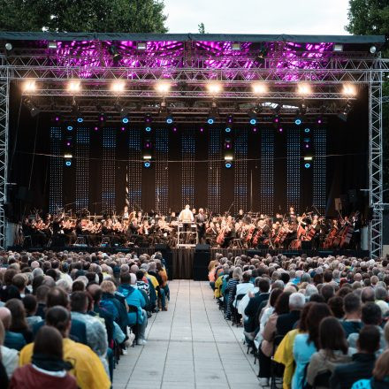 Music Of James Bond - Klassik am Dom