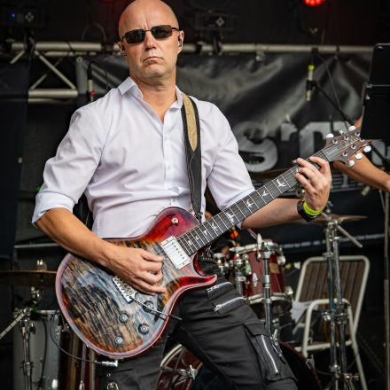 Szene Soundgarden mit Distress Resilience und Mykage