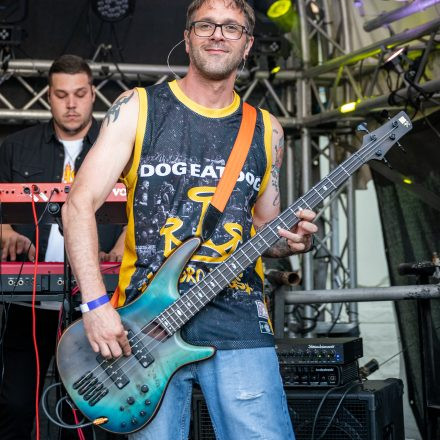 Szene Soundgarden mit Shatterfly und Noisy Sunset