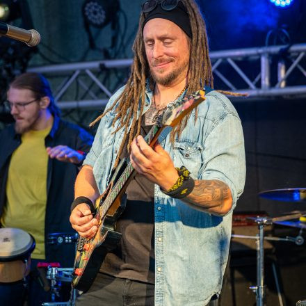 Szene Soundgarden mit Shatterfly und Noisy Sunset