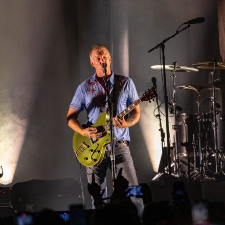 Queens of the Stone Age