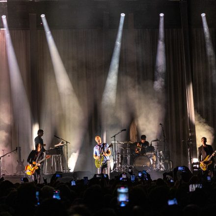 Queens of the Stone Age