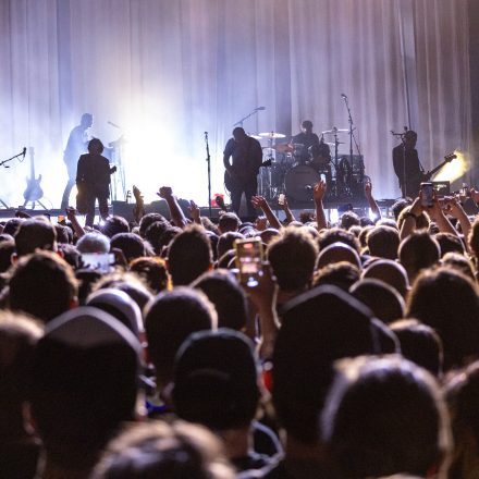 Queens of the Stone Age