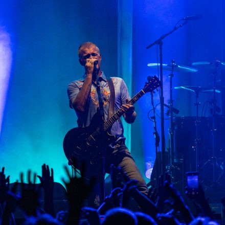 Queens of the Stone Age