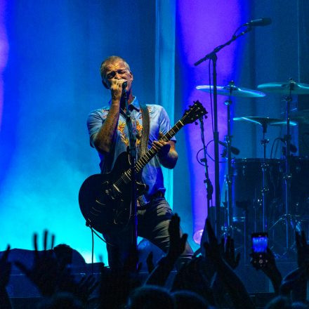 Queens of the Stone Age