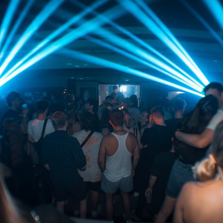 WienerLinien U-Bahn Rave