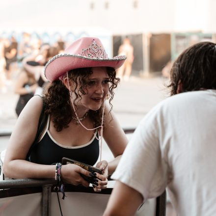 FM4 Frequency Festival 2025 - Autogrammzelt pres. by Gasteiner