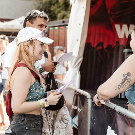 FM4 Frequency Festival 2025 - Autogrammzelt pres. by Gasteiner