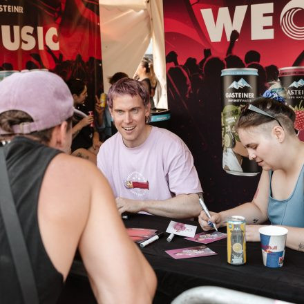 FM4 Frequency Festival 2025 - Autogrammzelt pres. by Gasteiner