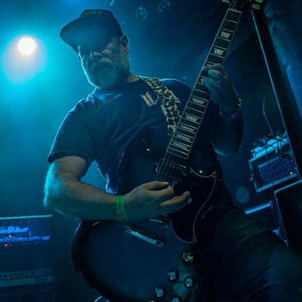 Agnostic Front & Battery & Alive Inside