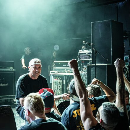 Agnostic Front & Battery & Alive Inside