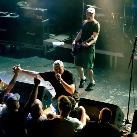 Agnostic Front & Battery & Alive Inside