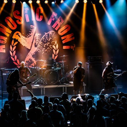 Agnostic Front & Battery & Alive Inside