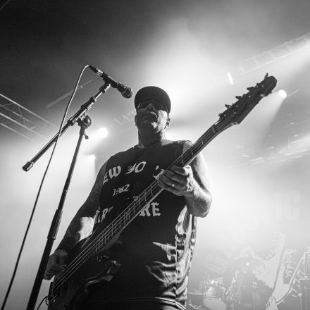 Agnostic Front & Battery & Alive Inside
