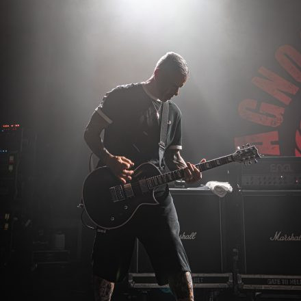 Agnostic Front & Battery & Alive Inside