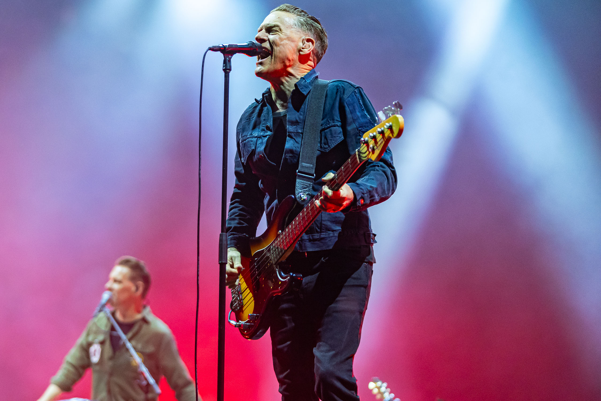 Bryan Adams