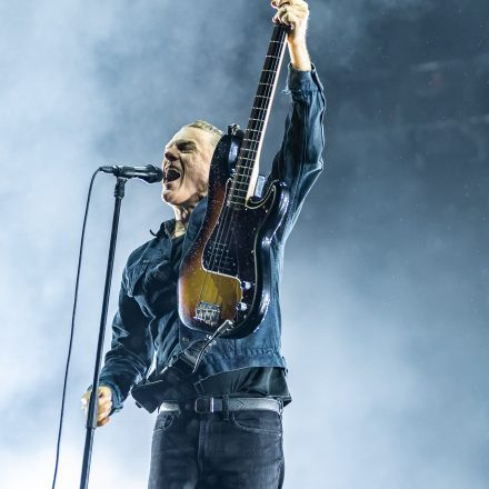 Bryan Adams