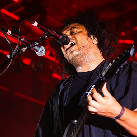 ZEAL & ARDOR