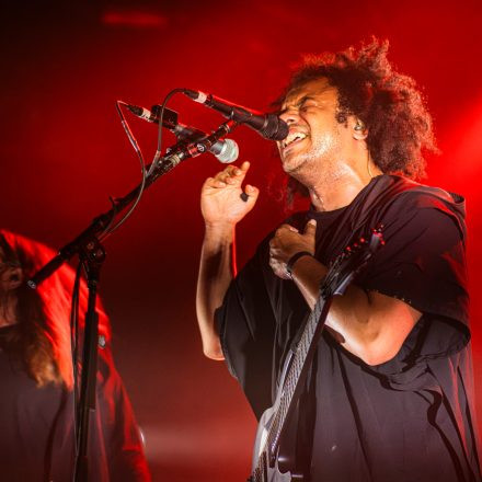 ZEAL & ARDOR