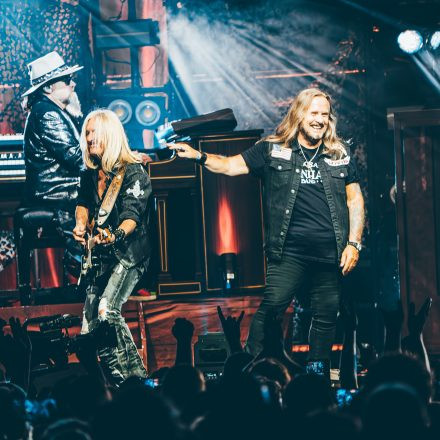 Lynyrd Skynyrd | Support: Simon McBride