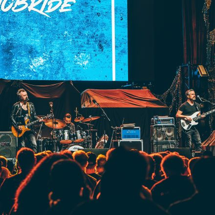 Lynyrd Skynyrd | Support: Simon McBride