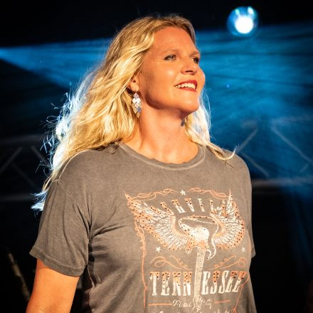 Thunderjunkies | Izy Riff & The Lucky Boys